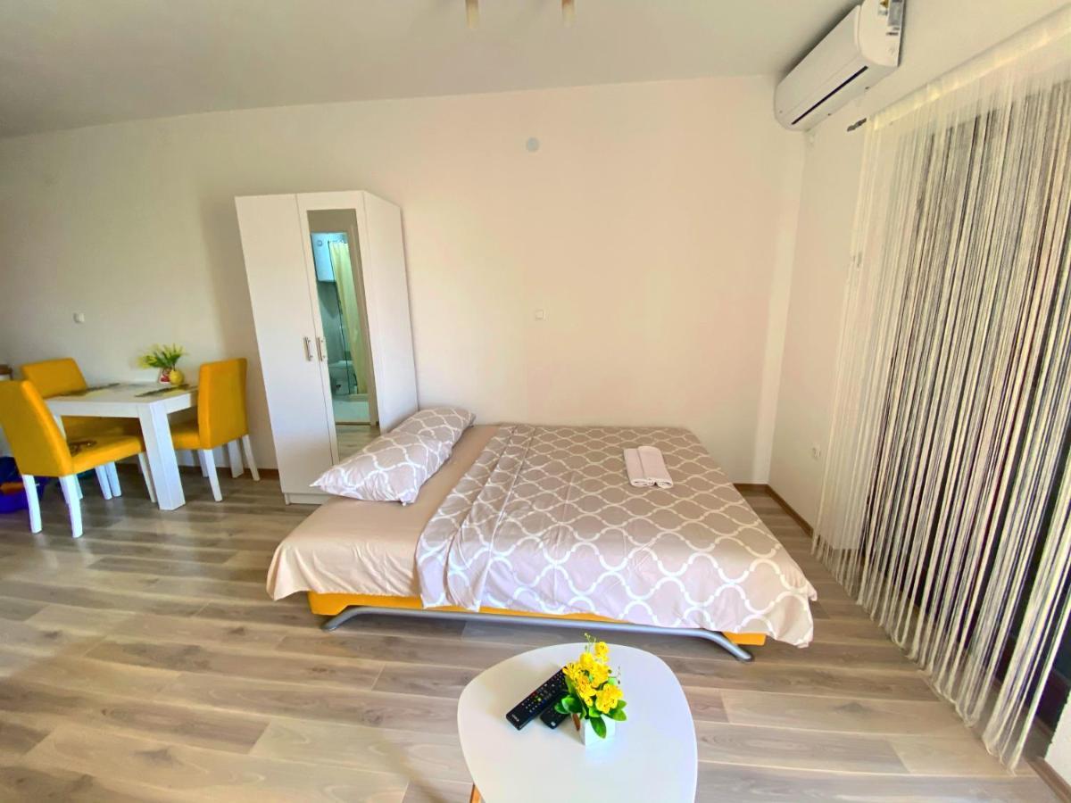 Apartmani Ivkovic+ Trebinje Exterior foto