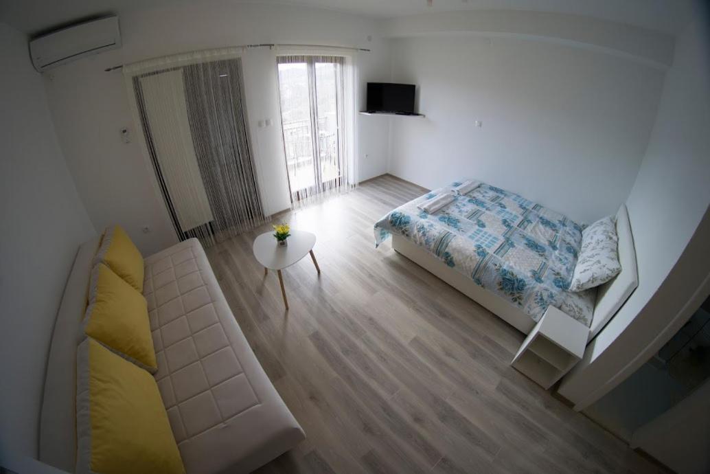 Apartmani Ivkovic+ Trebinje Exterior foto